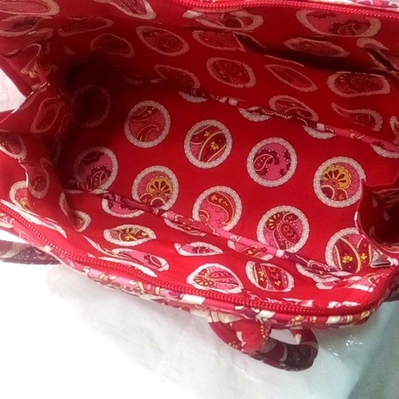 VERA BRADLEY red paisley handbag - Picture 3 of 6